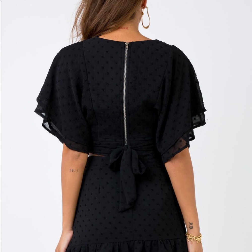 Princess Polly black v neck tie back crop top set - Picture 3 of 4